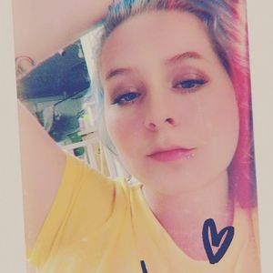 Meet your Posher, Melanie